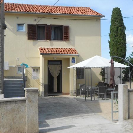 מאלינסקה Holiday Home Mery By El-Pi Tours מראה חיצוני תמונה